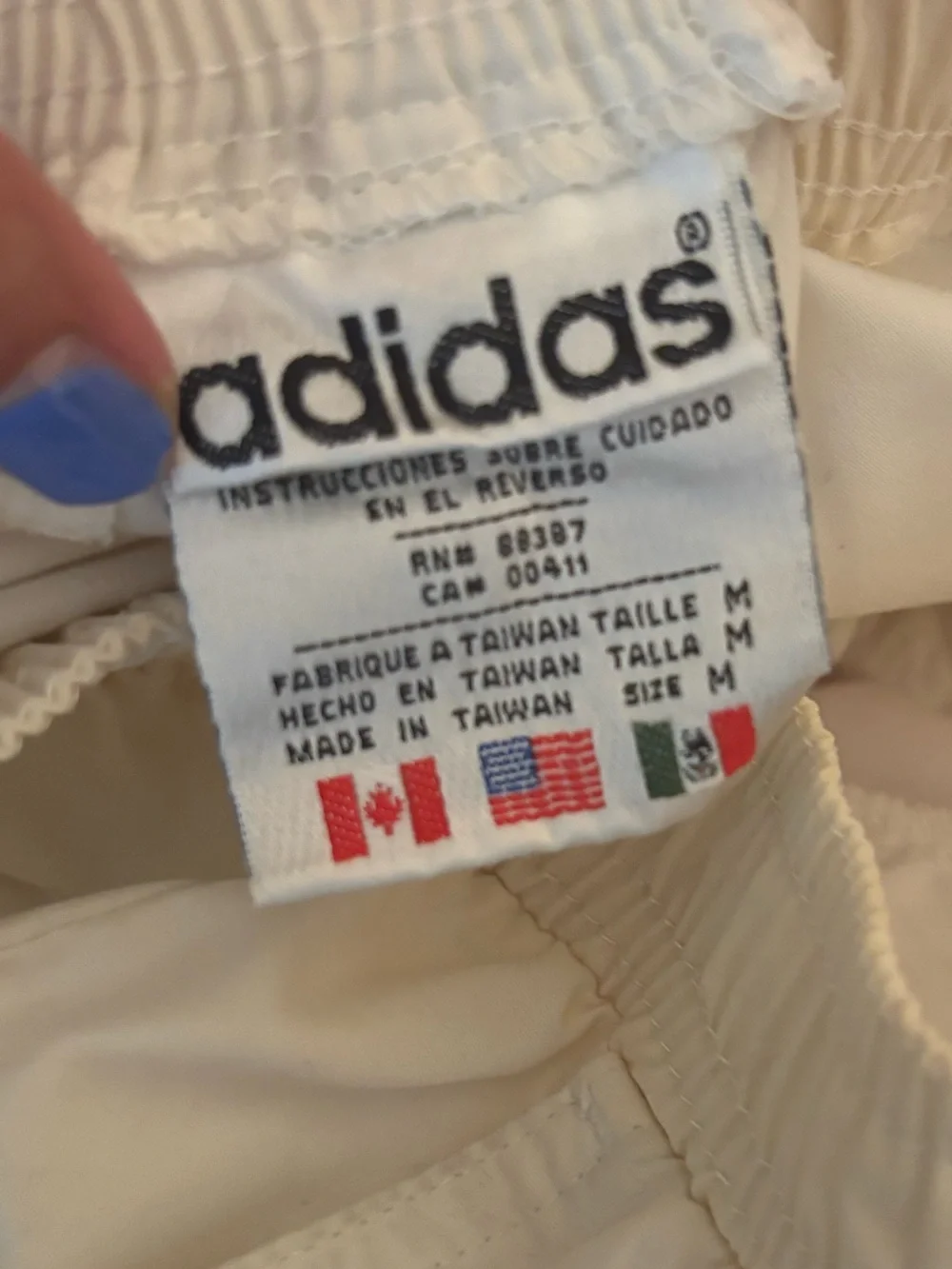 Vintage 90s Adidas Men’s Cream Elastic-Waist Woven Tennis Shorts Medium Retro